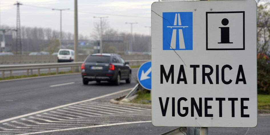 Sokba kerül a matrica nélküli úthasználat