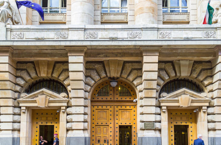 Kőkeményen lép fel a Magyar Nemzeti Bank