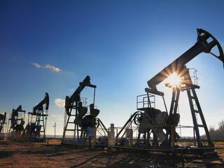 Zuhanni kezdett az olajár, miután kiderült Szaúd-Arábia hajlandó növelni termelését