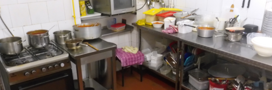 Balatoni tájkép egy büféből