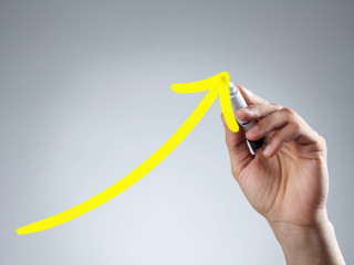 Baljós jel: árat emelnek a cégek