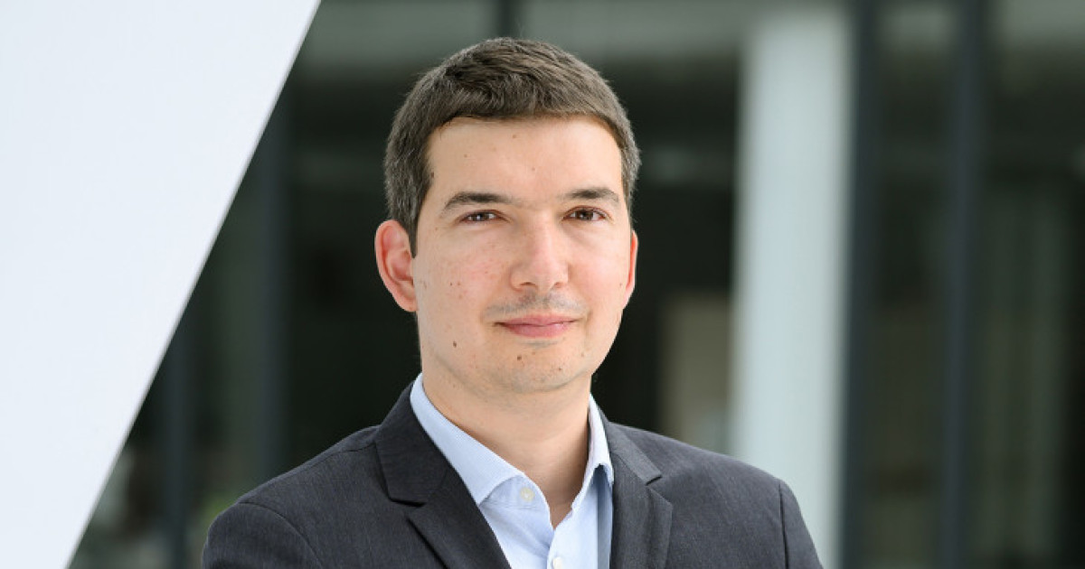 „A befektetéseknél a bizalom mindennek az alapja” – Bánhalmi Gábor, a K&H Alapkezelő vezető stratégája