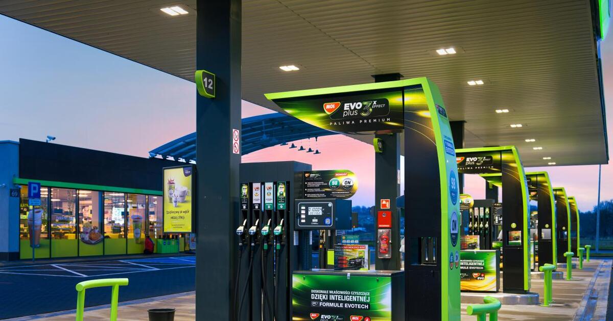 Több szomszédos országban korlátozták a tankolható üzemanyag mennyiségét