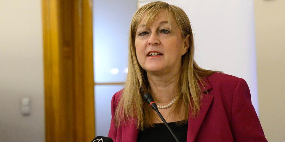 A Schmidt Mária szerint nem létező Németország nagykövetét rendelte magához Szijjártó Péter