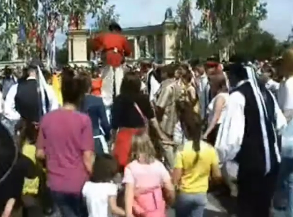 A szakszervezetek nem adják fel a Majálist