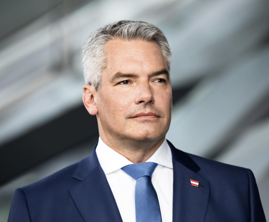 Se kancellár, se kormány Ausztriában