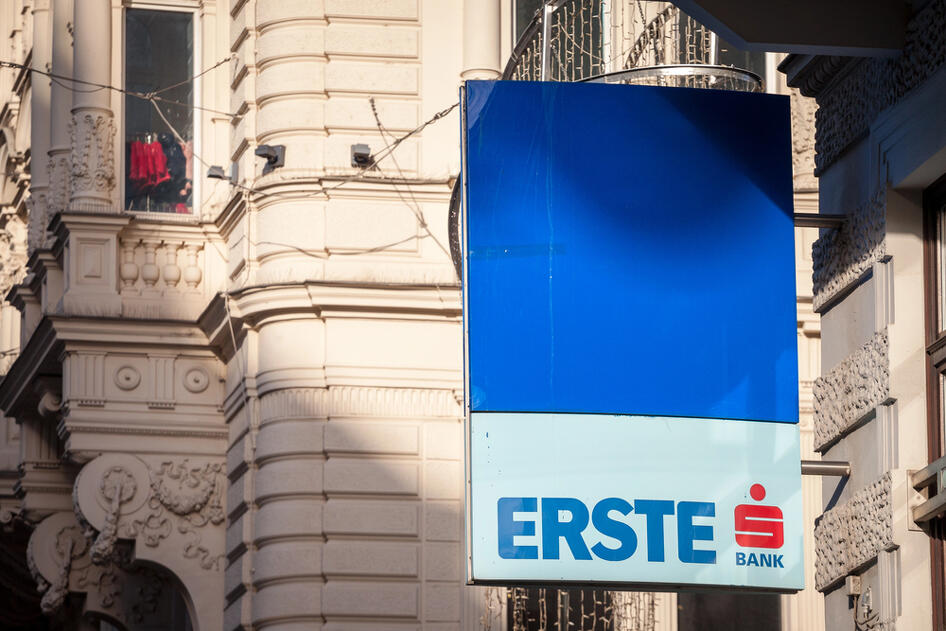 Az extraprofitadó hazavágta az eredményt