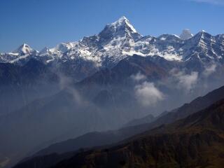 Életveszélyes expedíció indul az Everest megtisztítására
