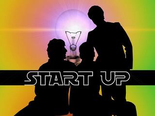 Tíz startupból kilenc totál csőd, de az az egy…