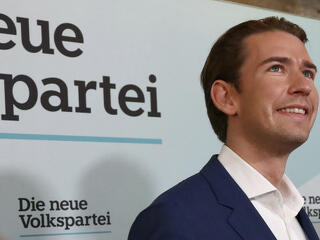 Az osztrák Korrupcióellenes Ügyészség vádat emelt a volt kancellár, Sebastian Kurz ellen