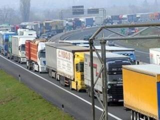 A szrájk miatt már élelmiszerhiány van