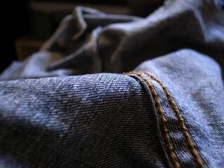 Üzemanyag készül az elnyűtt farmernadrágunkból!