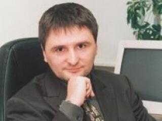 Kiosztották az &#8222;Év Főinformatikusa 2003-ban&#8221; díjat