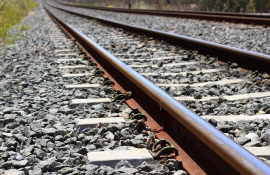 A százhatvanas tempót is bírniuk kell a síneknek