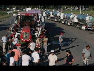 Tüntetnek és útlezárnak a bolgár parasztok