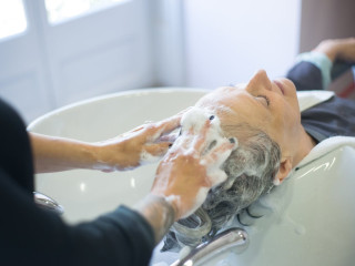 A fejbőrmasszírozók jelentősége a hajápolásban