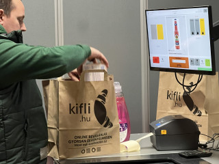 Okosraktárat nyitott a Kifli.hu 