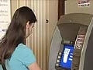 8,3 milliárd érkezik a számlákra