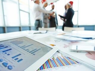 Ki élvezi, ki utálja? Így buliznak a magyar irodák karácsonykor