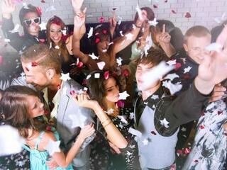 Céges karácsony: ne essünk túlzásba!