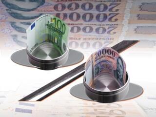 157 milliárdot buktak a nyugdíjpénztárak