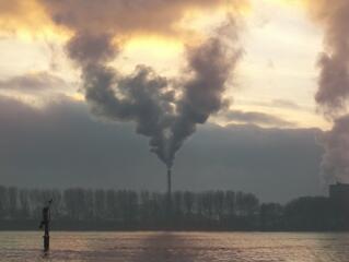 Újabb botrány: üvegházgáz-túltermelés és kvóta-harácsolás