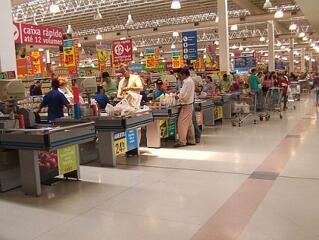 Kelendőbb a szupermarket, mint az irodaház