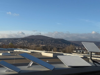 Megérkezett a Starlink Magyarországra, Elon Musk műholdjai adják az internetet