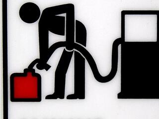 Kemény pofon az autósoknak