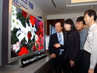 57 hüvelykes Samsung TFT-LCD panel