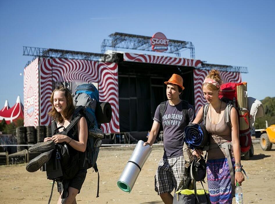 A kormány beleszerkesztett a Sziget programjába