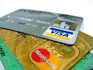Kevesebb bankkártya - tudatosabb tulajdonosok