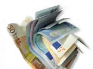 Csillagászati fizetést szeretne? Megkaphatja!