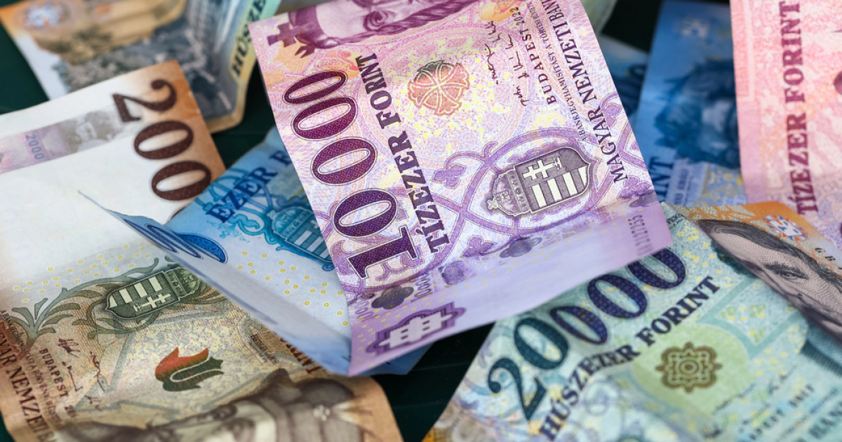 Sokan nem tudják, de most spórolhatnak a hitelükön