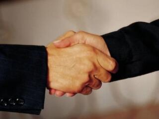 Tulajdonosváltás hazánk piacvezető üzemeltető cégénél