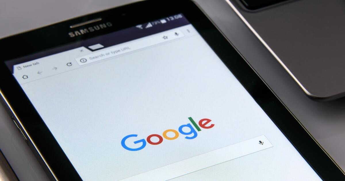 Nagy zűrzavart okozott, hogy a Google betiltotta a politikai hirdetéseket