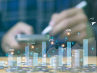 Új befektetési korszak küszöbén a világ