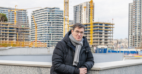 A budapesti főpolgármester, Karácsony Gergely  ellátogatott Belgrádba, a helyi „Dubaj építésére