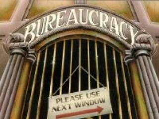 Bürokrácia mindenekfelett