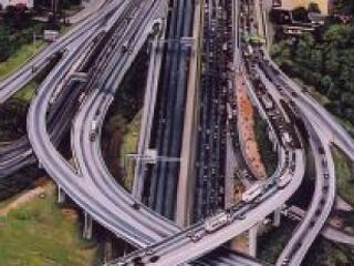 Csak fele annyi a kocsi nálunk