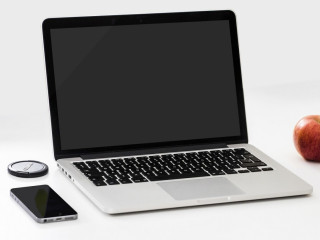 Kibervédelem és adatbiztonság használt laptop vásárlásakor