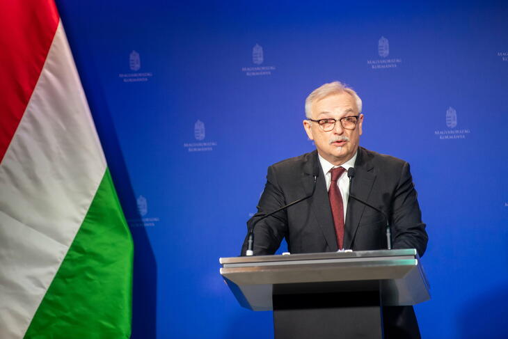 Hernádi Zsolt, a Mol elnök-vezérigazgatója szerint jól vizsgázott a rendszer (Fotó: MTI/Szigetváry Zsolt)