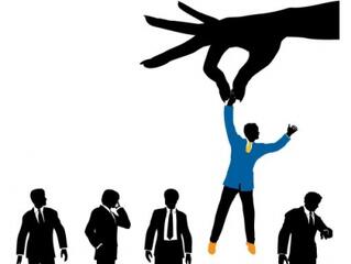 Újabb embertől köszönt el Orbán