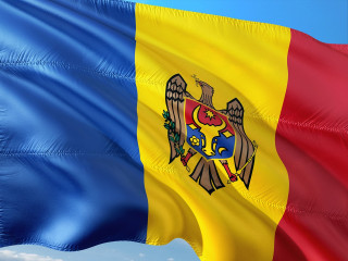 Fellélegeztek Európában, buktak az oroszbarátok