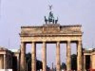 A honfitársak nem mozdulnak