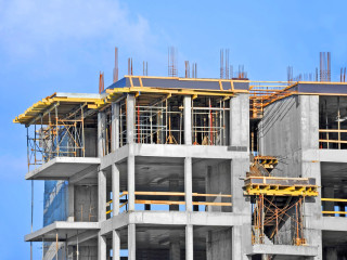 Több éves mélyponton a lakásátadások