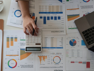 Kilenc bankból öt már emelt a vállalkozói számlavezetési díjakon 