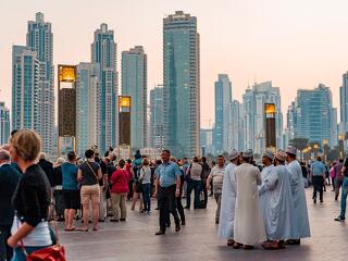 Engedély nélküli ingatlanügynökök Dubajban 