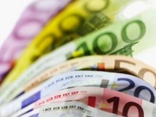 Felülvizsgálják a költségvetést