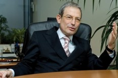 2010, mfb, válság 2010, mfb, válság
